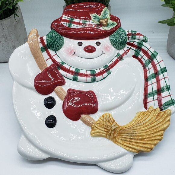 Fitz & Floyd 2000's Plaid Christmas Snowman 9" Canape Plate - Picture 11 of 11